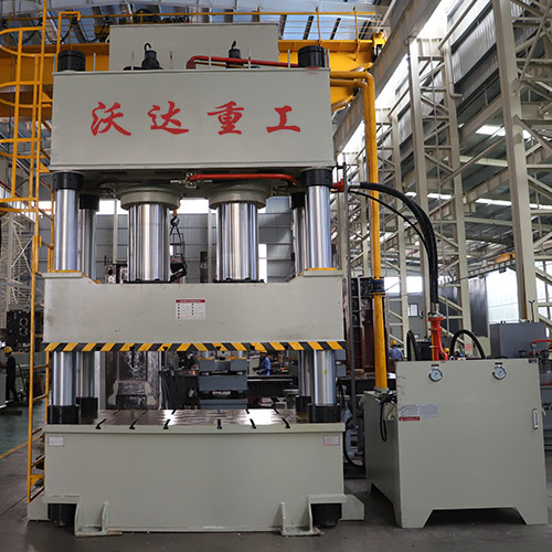 1000噸三梁四柱液壓機