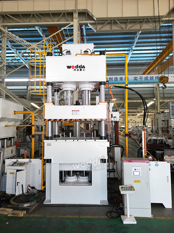 630噸拉伸機(jī)（液壓墊）