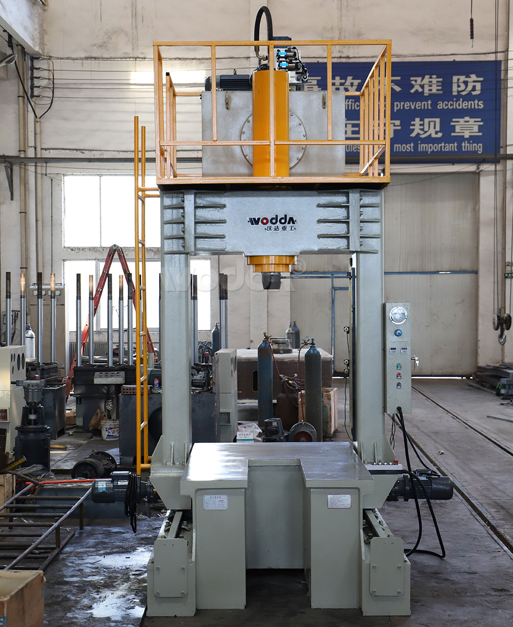 100T龍門液壓機(jī)